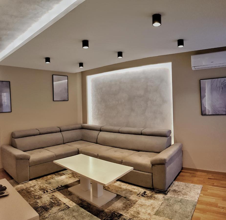 Sun Valley Apartments Mostar Buitenkant foto